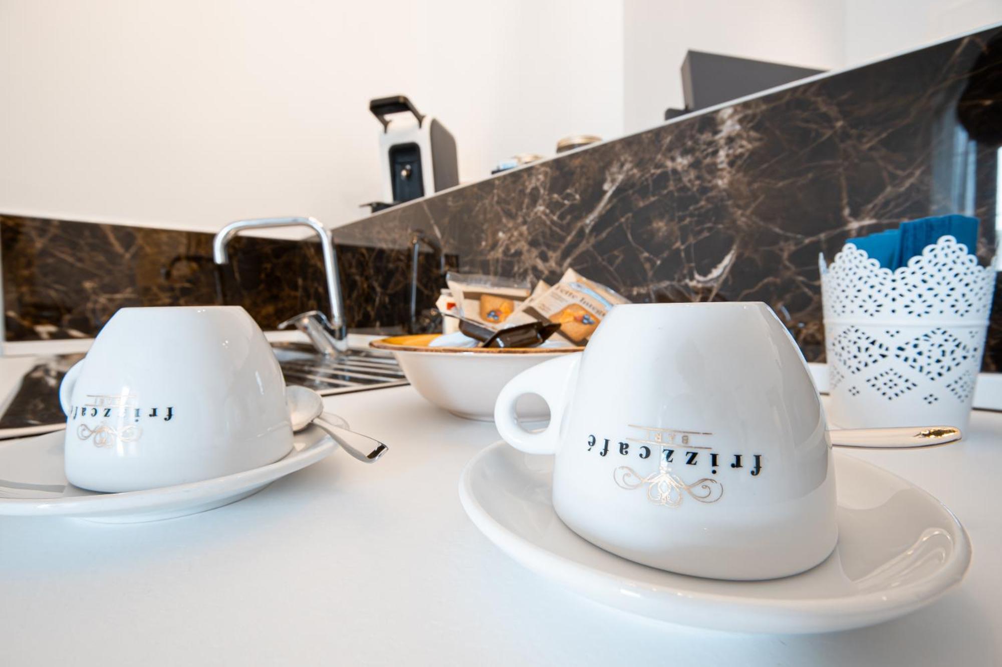 Frizzcafe Loft In Polignano A Mareアパートメント エクステリア 写真
